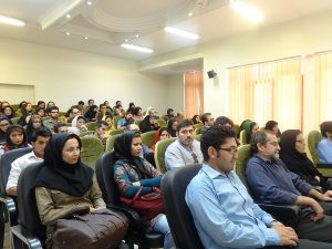 نشست تعاملات فرهنگی ایرانیان با پناهندان افغان